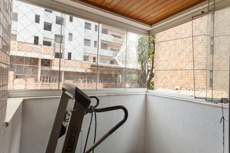 Apartamento à venda com 308m², 5 quartos e 4 vagasVaranda suíte