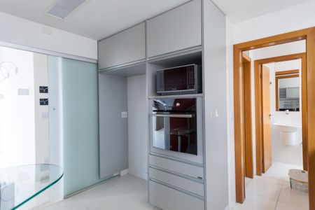 Apartamento à venda com 308m², 5 quartos e 4 vagasCozinha