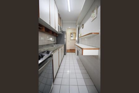 Apartamento à venda com 62m², 2 quartos e 2 vagasCozinha