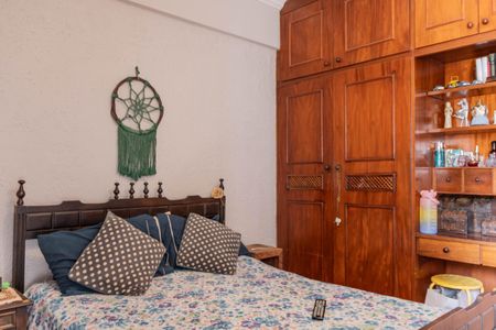 Apartamento à venda com 115m², 3 quartos e 2 vagas Apartamento à venda com 115m², 3 quartos e 2 vagasSuíte