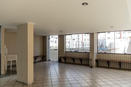 Apartamento à venda com 115m², 3 quartos e 2 vagas Apartamento à venda com 115m², 3 quartos e 2 vagasÁrea comum - Salão de festas