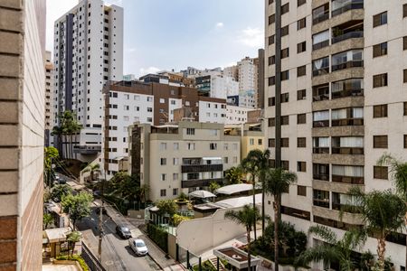 Apartamento à venda com 115m², 3 quartos e 2 vagas Apartamento à venda com 115m², 3 quartos e 2 vagasVista da Varanda