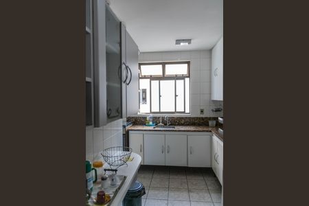 Apartamento à venda com 115m², 3 quartos e 2 vagas Apartamento à venda com 115m², 3 quartos e 2 vagasCozinha