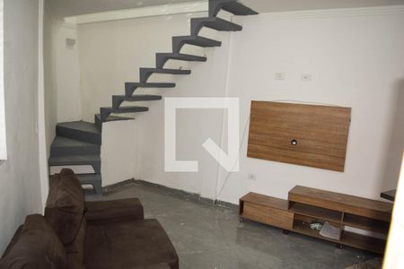 Casa à venda com 80m², 2 quartos e sem vaga