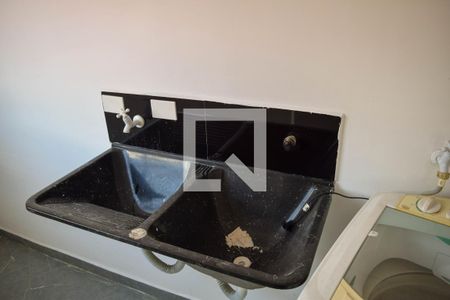 Casa à venda com 80m², 2 quartos e sem vaga