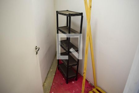 Casa à venda com 80m², 2 quartos e sem vaga