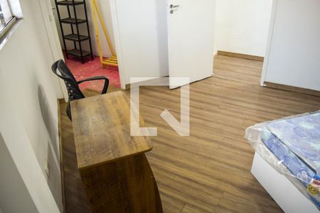 Casa à venda com 80m², 2 quartos e sem vaga