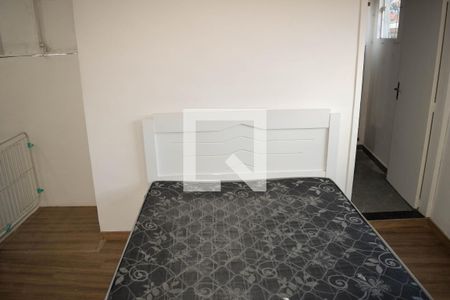 Casa à venda com 80m², 2 quartos e sem vaga