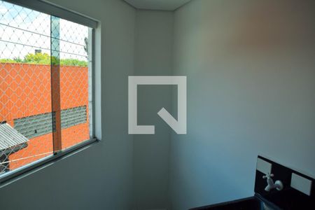 Casa à venda com 80m², 2 quartos e sem vaga