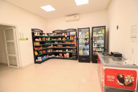 Apartamento à venda com 210m², 4 quartos e 3 vagas Apartamento à venda com 210m², 4 quartos e 3 vagasÁrea comum