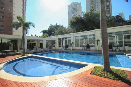 Apartamento à venda com 210m², 4 quartos e 3 vagas Apartamento à venda com 210m², 4 quartos e 3 vagasÁrea comum