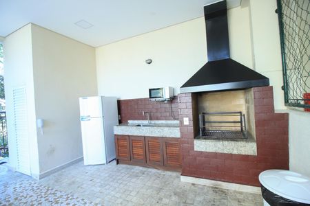 Apartamento à venda com 210m², 4 quartos e 3 vagas Apartamento à venda com 210m², 4 quartos e 3 vagasÁrea comum