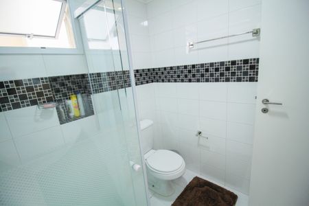 Apartamento à venda com 210m², 4 quartos e 3 vagas Apartamento à venda com 210m², 4 quartos e 3 vagasBanheiro