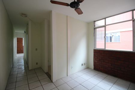 Apartamento à venda com 50m², 2 quartos e 1 vagaSala