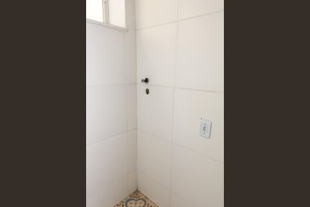 Apartamento à venda com 48m², 2 quartos e sem vaga Apartamento à venda com 48m², 2 quartos e sem vagaCozinha e Área de Serviço