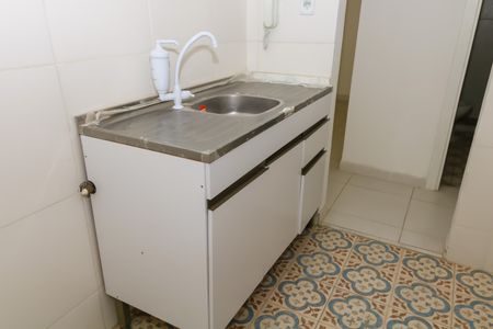 Apartamento à venda com 48m², 2 quartos e sem vaga Apartamento à venda com 48m², 2 quartos e sem vagaCozinha e Área de Serviço