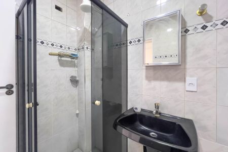 Banheiro de apartamento à venda com 1 quarto, 56m² em Cambuci, São Paulo