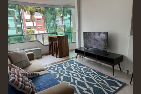 Sala de apartamento para alugar com 2 quartos, 89m² em Canasvieiras, Florianópolis