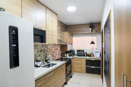 Casa à venda com 186m², 3 quartos e 2 vagasCozinha