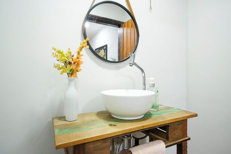 Casa à venda com 186m², 3 quartos e 2 vagasLavabo