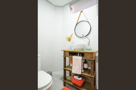 Casa à venda com 186m², 3 quartos e 2 vagasLavabo