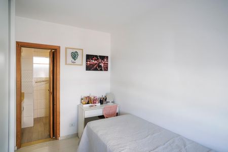 Casa à venda com 186m², 3 quartos e 2 vagasSuíte 2