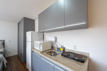 Cozinha de kitnet/studio para alugar com 1 quarto, 27m² em Vila Clementino, São Paulo