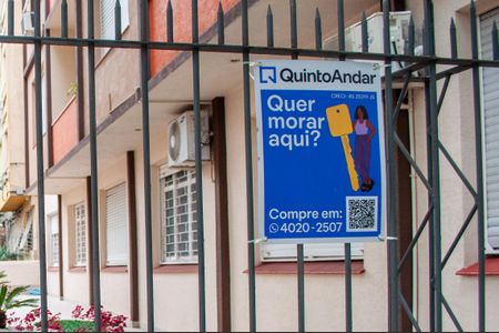 Apartamento à venda com 110m², 3 quartos e sem vaga Apartamento à venda com 110m², 3 quartos e sem vagaPlaquinha
