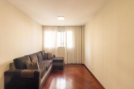 Sala de apartamento para alugar com 1 quarto, 46m² em Cristo Rei, Curitiba