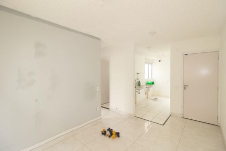 Sala de apartamento para alugar com 2 quartos, 40m² em Guaratiba, Rio de Janeiro