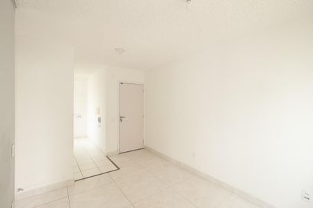 Sala de apartamento para alugar com 2 quartos, 40m² em Guaratiba, Rio de Janeiro