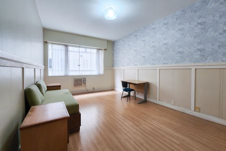 Apartamento à venda com 543m², 4 quartos e 2 vagas Apartamento à venda com 543m², 4 quartos e 2 vagasQuarto 1