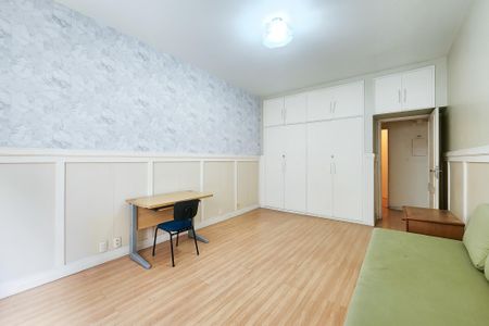 Apartamento à venda com 543m², 4 quartos e 2 vagas Apartamento à venda com 543m², 4 quartos e 2 vagasQuarto 1