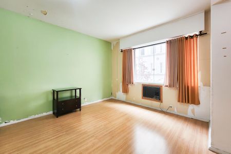 Apartamento à venda com 543m², 4 quartos e 2 vagas Apartamento à venda com 543m², 4 quartos e 2 vagasSuite 2