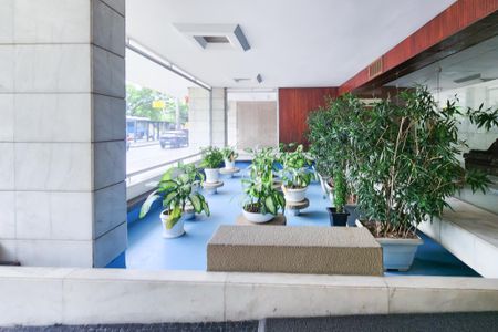 Apartamento à venda com 543m², 4 quartos e 2 vagas Apartamento à venda com 543m², 4 quartos e 2 vagasPortaria