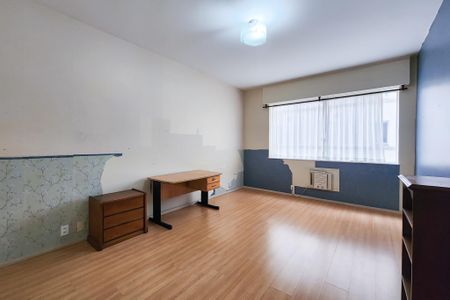 Apartamento à venda com 543m², 4 quartos e 2 vagas Apartamento à venda com 543m², 4 quartos e 2 vagasQuarto 2