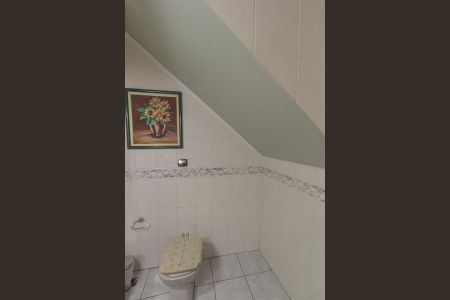 Casa à venda com 310m², 4 quartos e 4 vagas Casa à venda com 310m², 4 quartos e 4 vagasLavabo