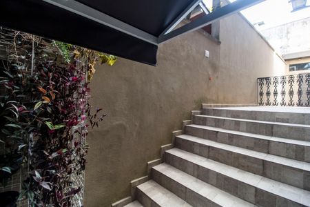 Casa de condomínio à venda com 380m², 4 quartos e 4 vagasCorredor