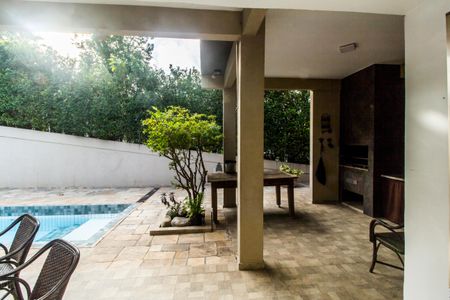 Casa de condomínio à venda com 380m², 4 quartos e 4 vagasVista da Sala