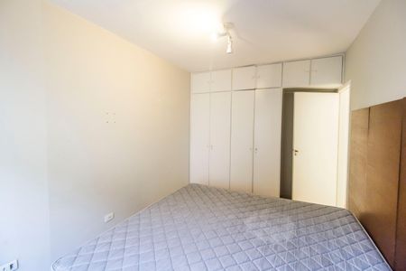 Casa de condomínio à venda com 380m², 4 quartos e 4 vagasSuíte 4