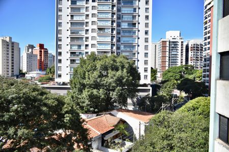 Apartamento à venda com 79m², 2 quartos e 1 vaga Apartamento à venda com 79m², 2 quartos e 1 vagaSala