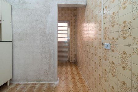 Quarto de casa para alugar com 1 quarto, 30m² em Parque dos Bancarios, São Paulo