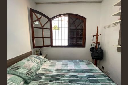 Casa à venda com 126m², 4 quartos e 3 vagas Casa à venda com 126m², 4 quartos e 3 vagasQuarto 2