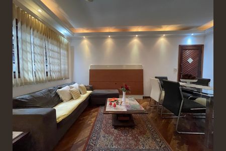 Casa à venda com 126m², 4 quartos e 3 vagas Casa à venda com 126m², 4 quartos e 3 vagasSala