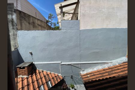Casa à venda com 126m², 4 quartos e 3 vagas Casa à venda com 126m², 4 quartos e 3 vagasVista do Quarto 2
