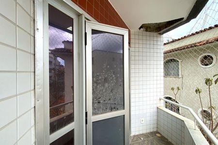 Apartamento à venda com 166m², 3 quartos e 2 vagas Apartamento à venda com 166m², 3 quartos e 2 vagasVaranda da Sala