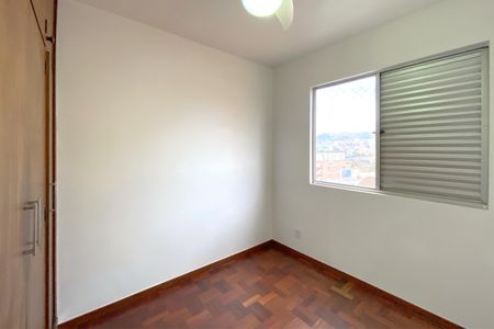Apartamento à venda com 166m², 3 quartos e 2 vagas Apartamento à venda com 166m², 3 quartos e 2 vagasQuarto 1
