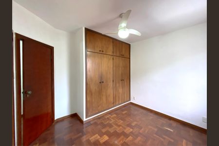 Apartamento à venda com 166m², 3 quartos e 2 vagas Apartamento à venda com 166m², 3 quartos e 2 vagasSuite 1