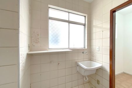 Apartamento à venda com 166m², 3 quartos e 2 vagas Apartamento à venda com 166m², 3 quartos e 2 vagasÁrea de Serviço