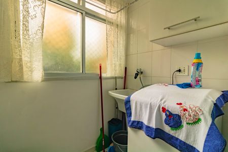 Apartamento à venda com 48m², 2 quartos e 1 vaga Apartamento à venda com 48m², 2 quartos e 1 vagaÁrea de Serviço